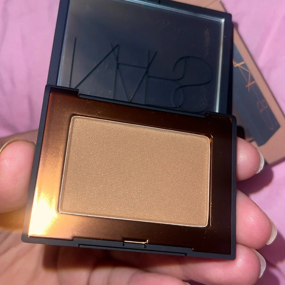 NARS Laguna 02 (original)Bronzing Powder -